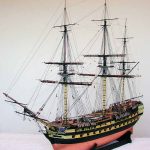 Maqueta del HMS Vanguard, que era de la clase Arrogant, la misma que la del HMS Zealous.