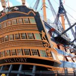 Orden de combate de la escuadra británica en Trafalgar EL HMS Victory, navío insignia del vicealmirante Nelson en el combate naval de Trafalgar. Fotografía actual del navío en Porstmouth, donde se encuentra actualmente en un dique seco como Museo.